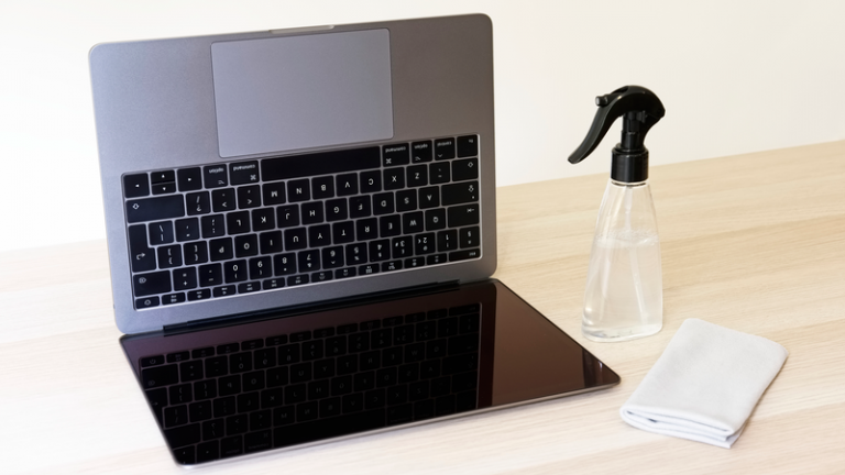 Как почистить Mac: уберечь свой iMac или MacBook от микробов и грязи