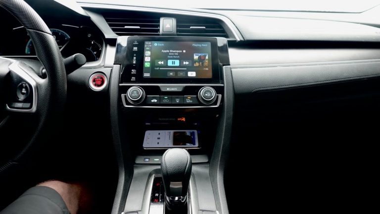 Добавление беспроводной зарядки CarPlay и Qi в Honda Civic десятого поколения 2016–2020 годов за ~ 200 долларов