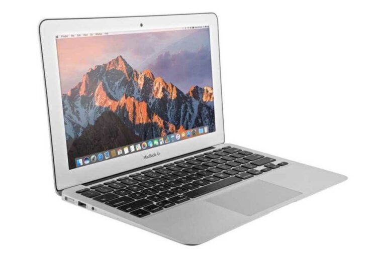 Сэкономьте более 50 % на Apple MacBook Air, чтобы купить все, что вам нужно в дороге.