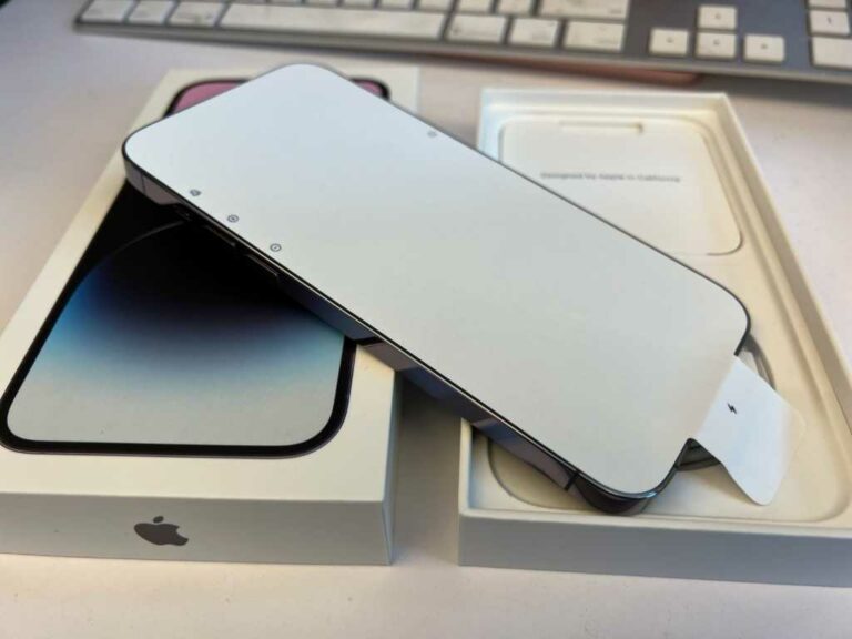 Apple предупреждает о проблемах с активацией iPhone 14 в день запуска