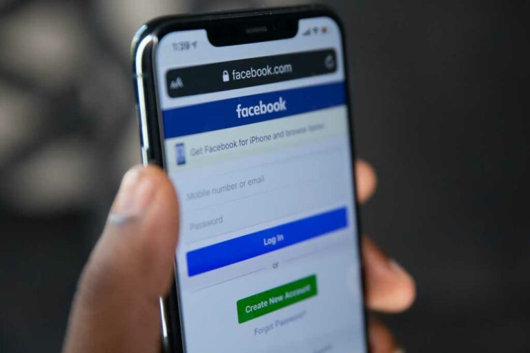 Facebook предупреждает пользователей iPhone: удалите эти 50 «вредоносных» приложений прямо сейчас!