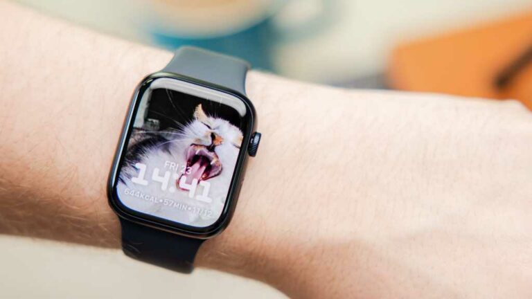 Apple Watch Series 8 продаются со скидкой 50 долларов в честь Черной пятницы