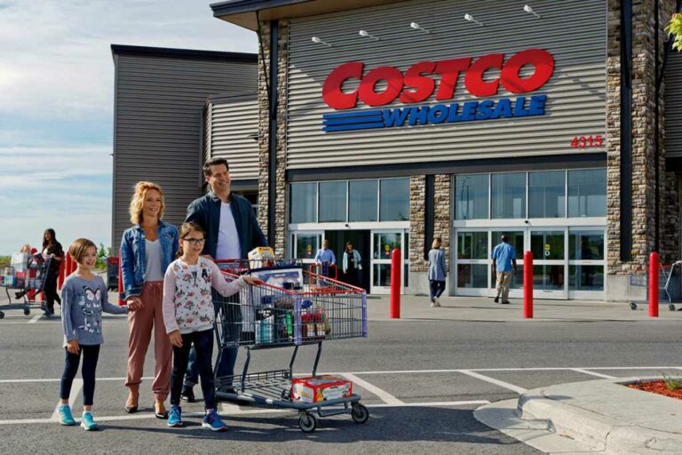 Подпишитесь на годовое членство в Costco Gold Star и получите цифровую карту магазина Costco на 30 долларов*.